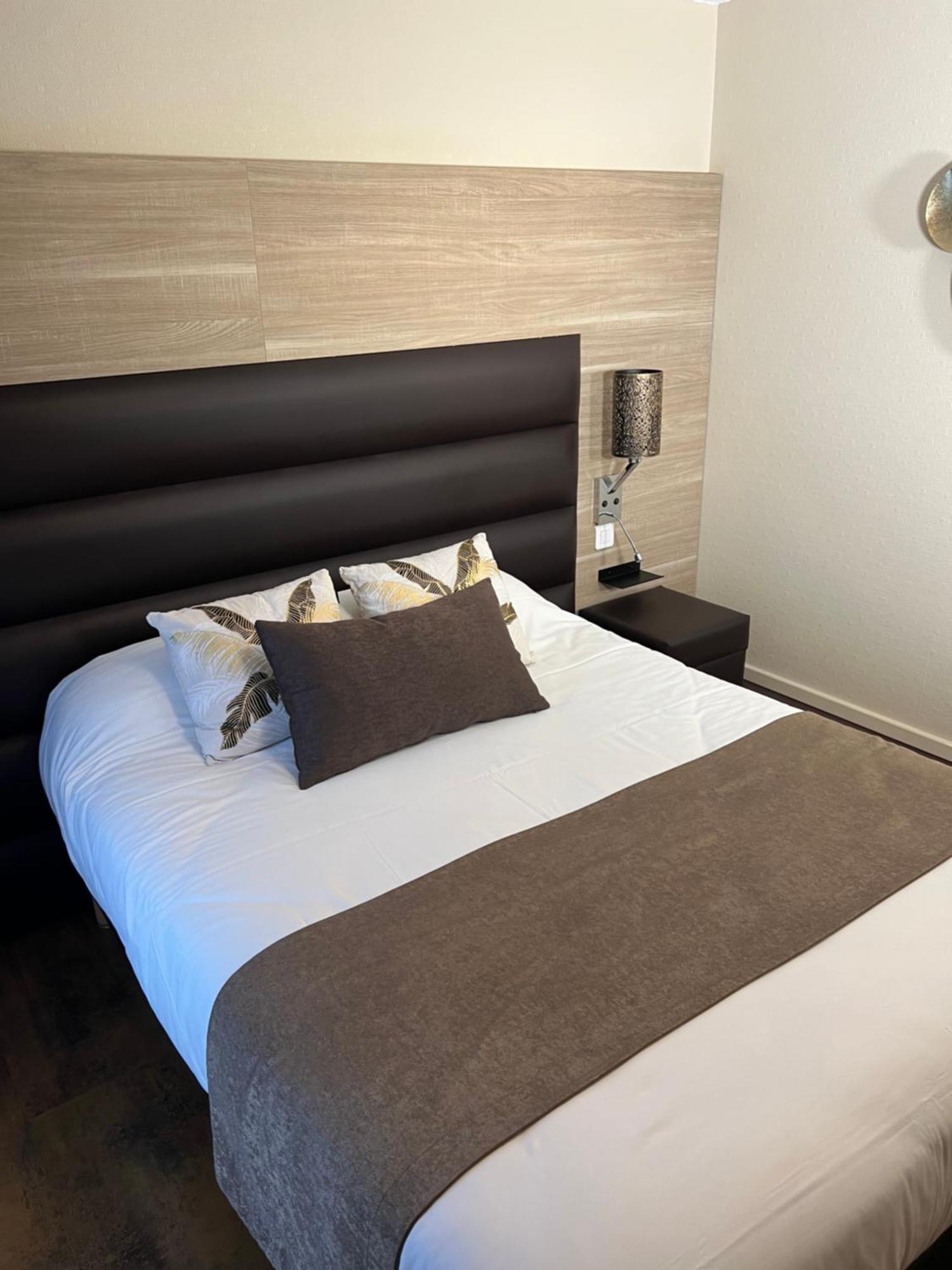 Logis Hotel - Auberge De L'Helix Rosoy  Exteriér fotografie