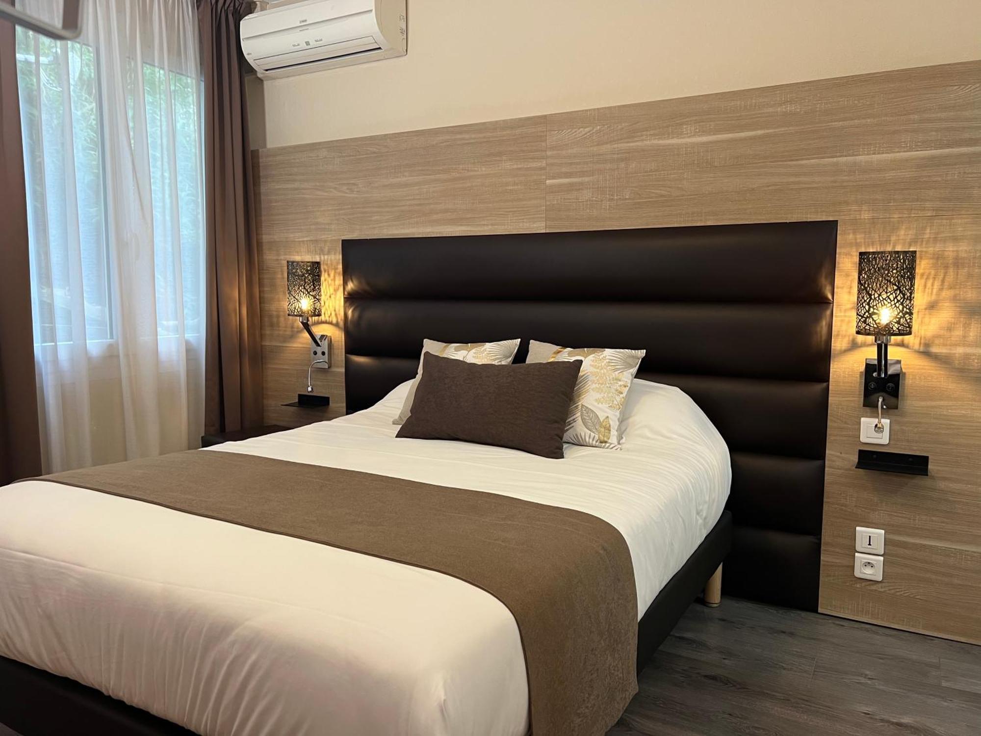 Logis Hotel - Auberge De L'Helix Rosoy  Exteriér fotografie