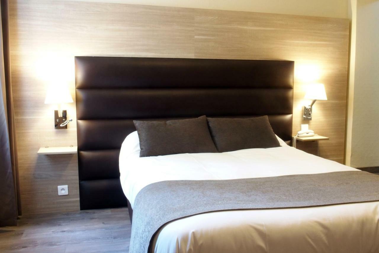 Logis Hotel - Auberge De L'Helix Rosoy  Exteriér fotografie